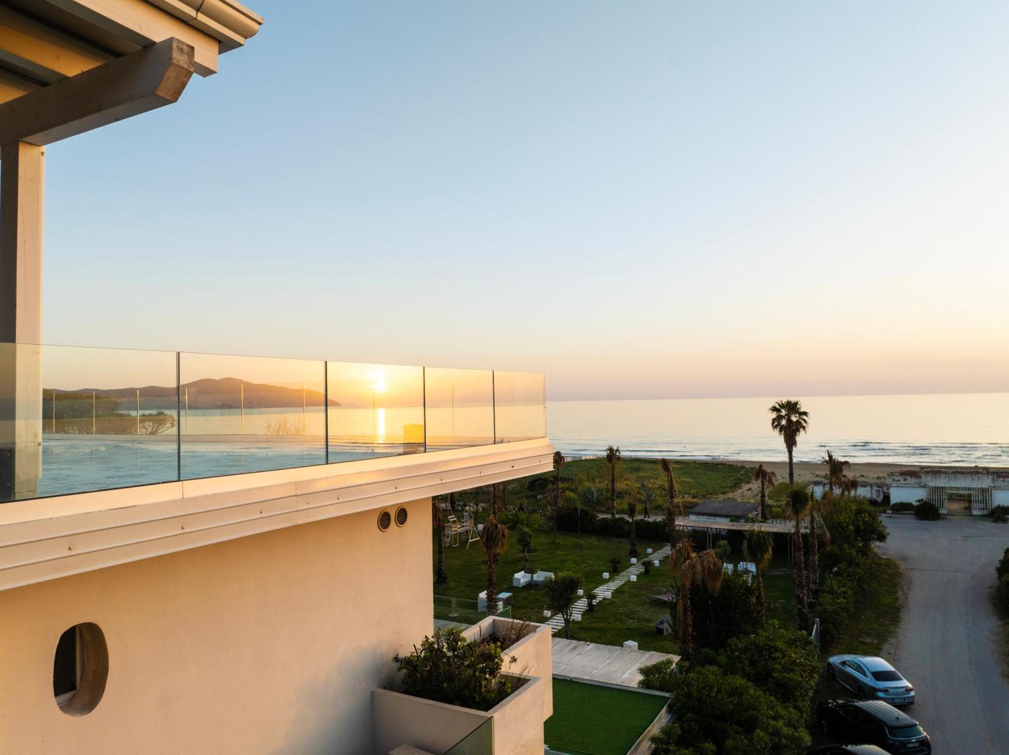 Hotel Artemide Mare เพสตุม ภายนอก รูปภาพ